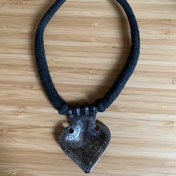 Ethnic choker 💐bundle and save💐 - Picture 3 of 3